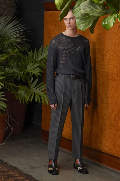 Look 26